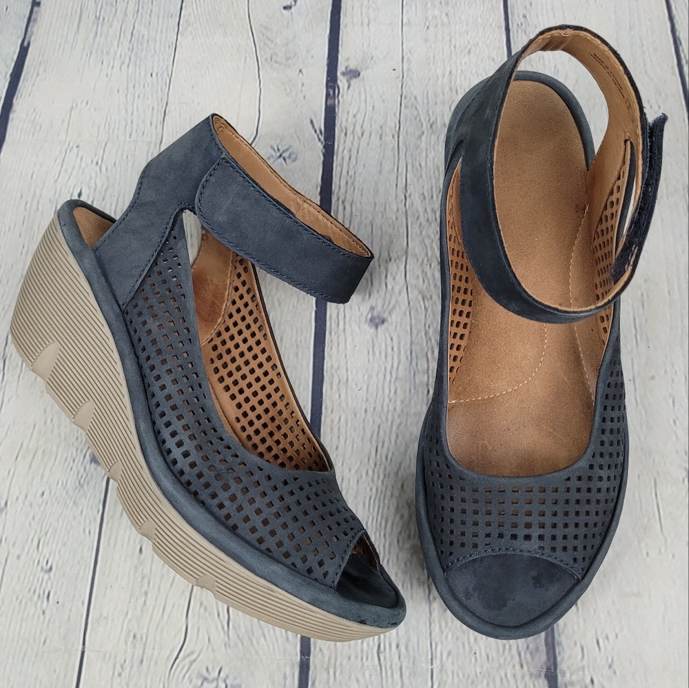 CLARKS | Reedly Salene perforated leather peep toe maryjane wedge heel sandals